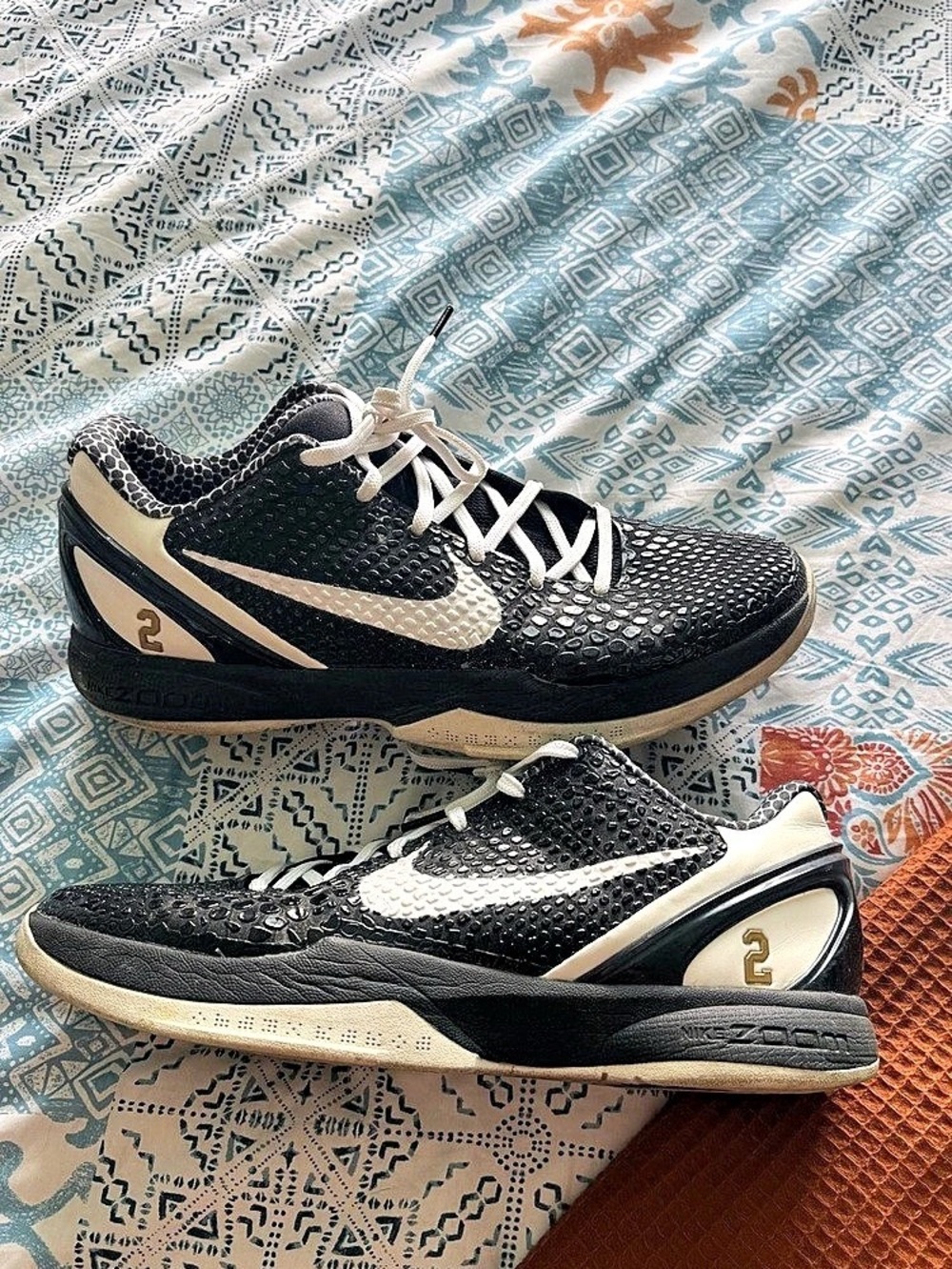 Nike Zoom Kobe 6 Mambacita Basketball Shoes Black & White